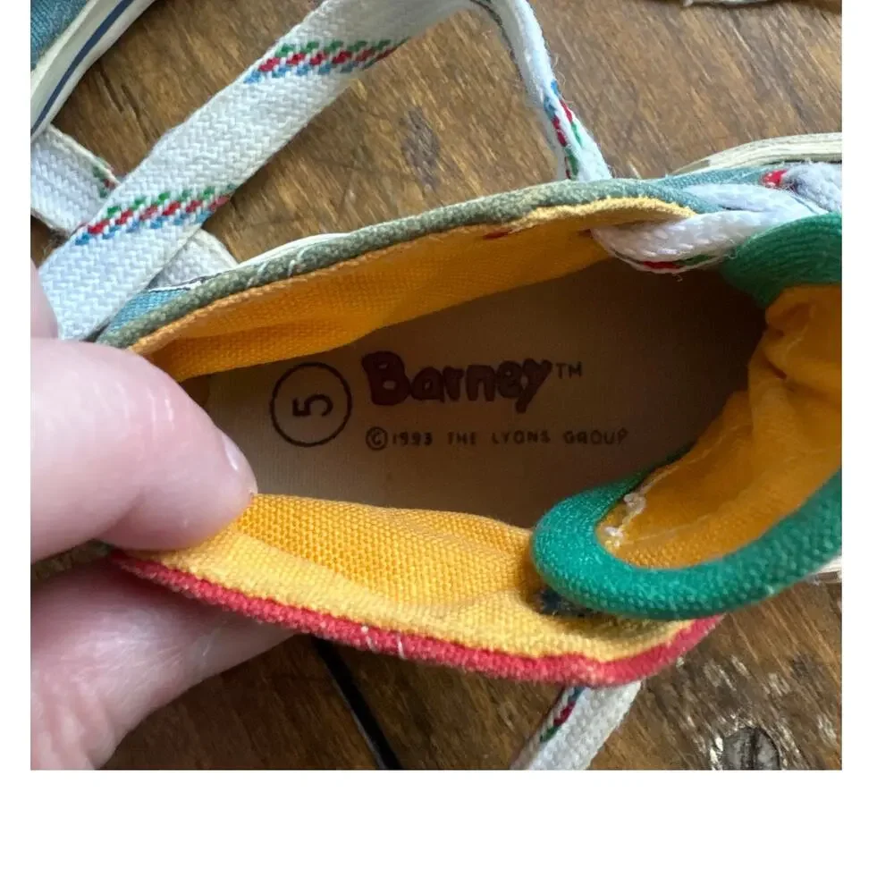 Barney 1993 Canvas Sneakers Shoes Size 5 Unisex the Lyons Group Colorblock